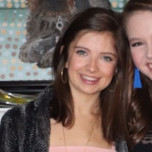 Meet your Posher, Olivia